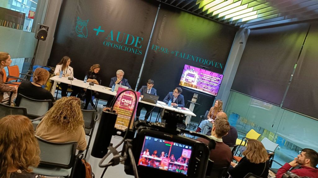 Un Congreso para&nbsp;funcionarios